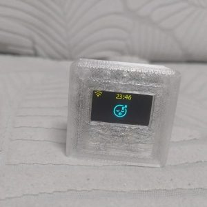 Qiong AI Emotional Companion Box - Smart Voice Interaction, Singing & Heartwarming Chat